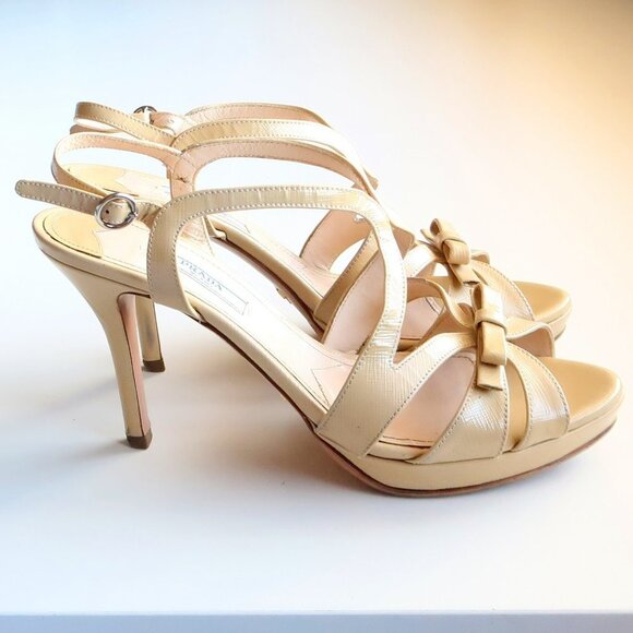 Prada Pale Yellow Patent Leather Strappy Platform Heels Sandals w Bow Size 7.5 - Picture 3 of 16